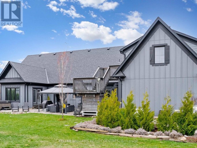 2 THOROUGHBRED DRIVE, Oro-Medonte, Ontario, L0K1E0