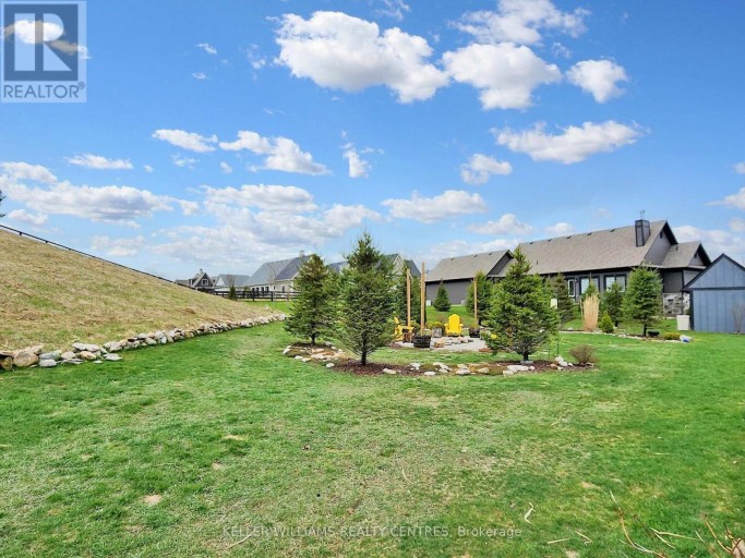 2 THOROUGHBRED DRIVE, Oro-Medonte, Ontario, L0K1E0