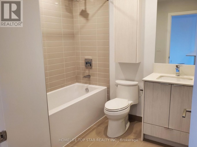 620 - 430 SQUARE ONE DRIVE, Mississauga (City Centre), Ontario, L5B3Y1