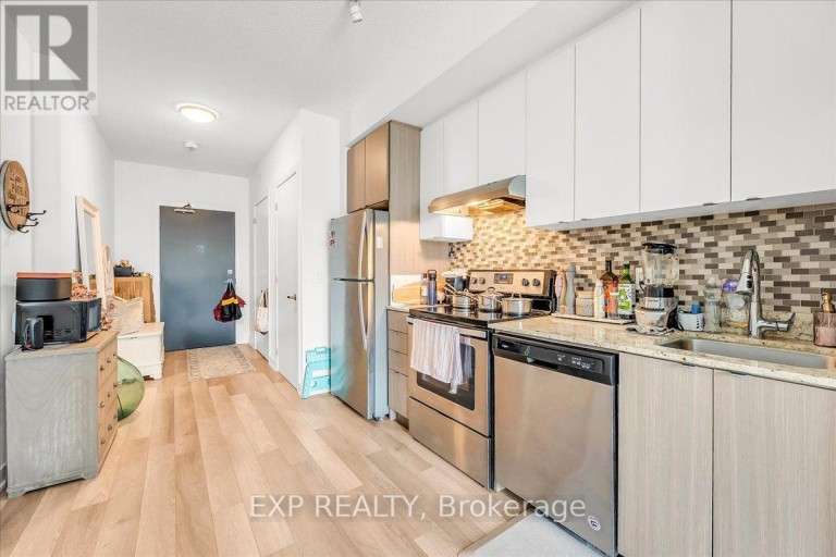 B318 - 5240 DUNDAS STREET, Burlington (Orchard), Ontario, L7L0J6