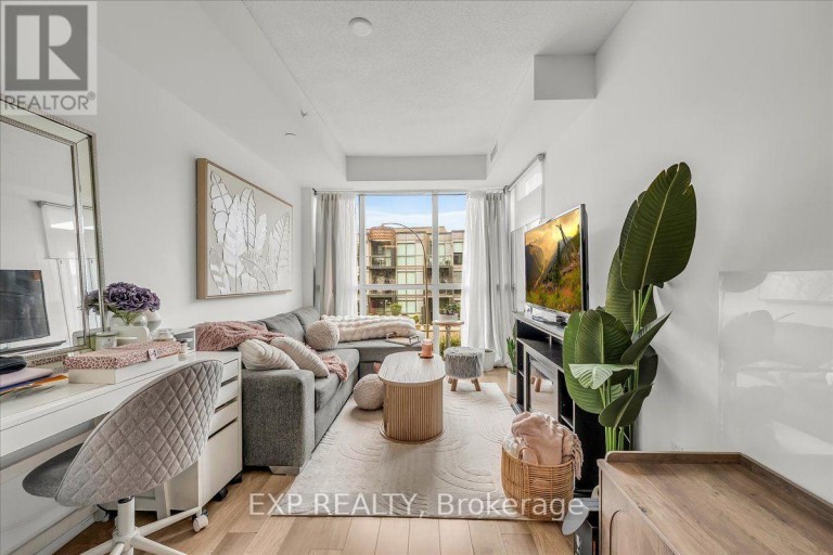 B318 - 5240 DUNDAS STREET, Burlington (Orchard), Ontario, L7L0J6