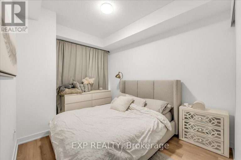 B318 - 5240 DUNDAS STREET, Burlington (Orchard), Ontario, L7L0J6