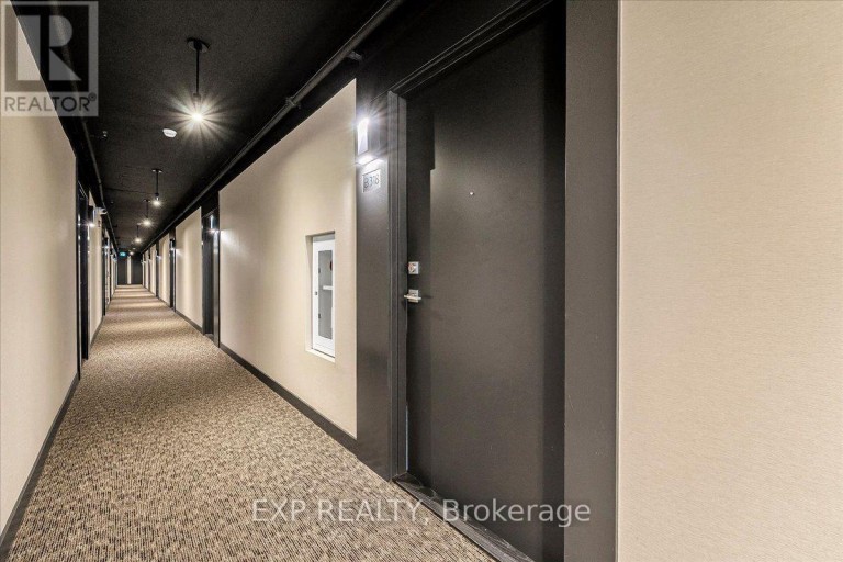 B318 - 5240 DUNDAS STREET, Burlington (Orchard), Ontario, L7L0J6