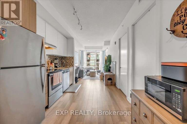 B318 - 5240 DUNDAS STREET, Burlington (Orchard), Ontario, L7L0J6