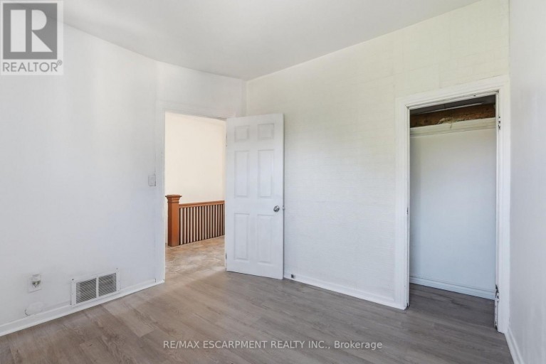 41 BARNESDALE AVENUE N, Hamilton (Stipley), Ontario, L8L6R7