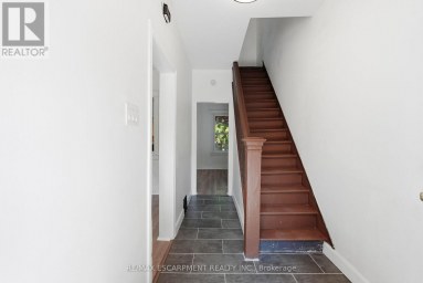 41 BARNESDALE AVENUE N Hamilton (Stipley) Ontario photo 4