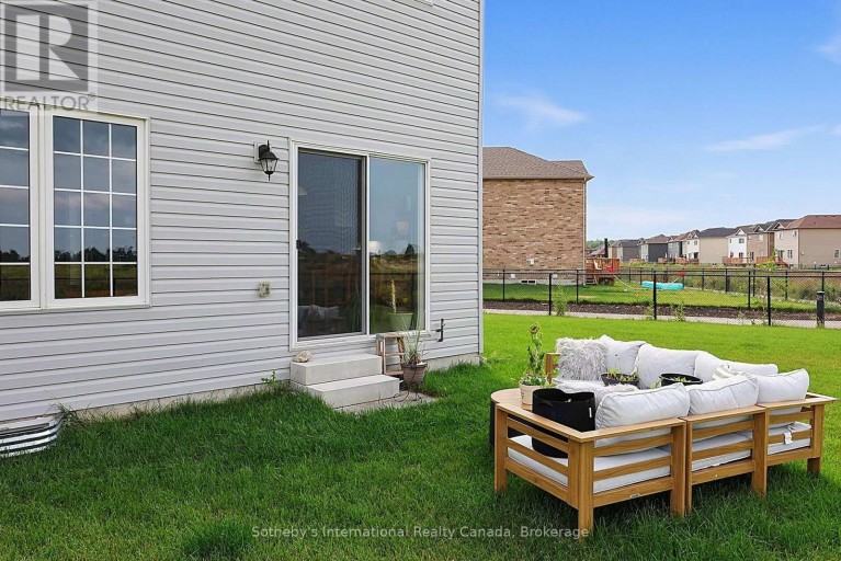 270 SPRINGFIELD CRESCENT, Clearview (Stayner), Ontario, L0M1S0