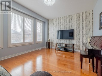 39 RIDING MOUNTAIN DRIVE Richmond Hill (Jefferson) Ontario photo 10