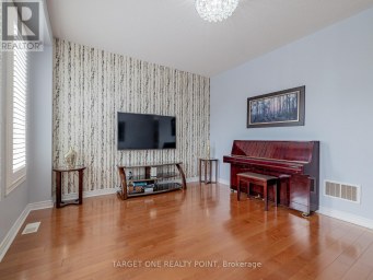 39 RIDING MOUNTAIN DRIVE Richmond Hill (Jefferson) Ontario photo 13