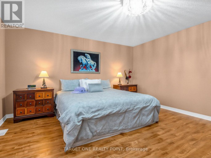 39 RIDING MOUNTAIN DRIVE, Richmond Hill (Jefferson), Ontario, L4E0V4