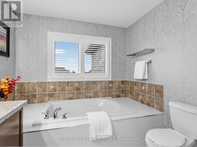 39 RIDING MOUNTAIN DRIVE, Richmond Hill (Jefferson), Ontario, L4E0V4