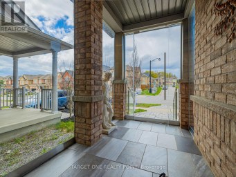 39 RIDING MOUNTAIN DRIVE Richmond Hill (Jefferson) Ontario photo 4