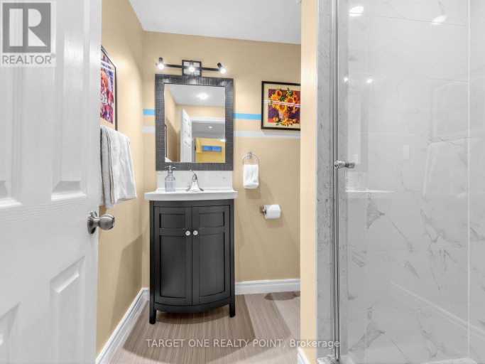 39 RIDING MOUNTAIN DRIVE, Richmond Hill (Jefferson), Ontario, L4E0V4