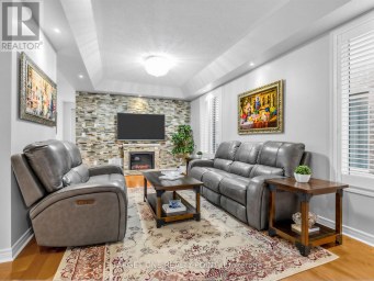 39 RIDING MOUNTAIN DRIVE Richmond Hill (Jefferson) Ontario photo 6