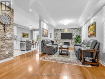 39 RIDING MOUNTAIN DRIVE Richmond Hill (Jefferson) Ontario photo 8