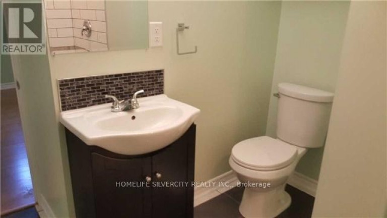 2 - 23 CLAYPINE TRAIL, Brampton (Brampton North), Ontario, L6V3L8