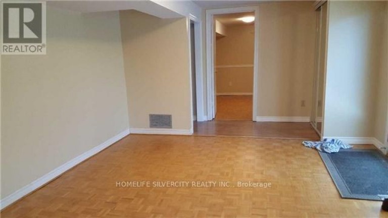 2 - 23 CLAYPINE TRAIL, Brampton (Brampton North), Ontario, L6V3L8