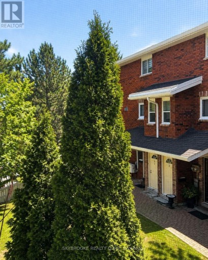 7 - 48 LOGGERS RUN, Barrie (Ardagh), Ontario, L4N6W5