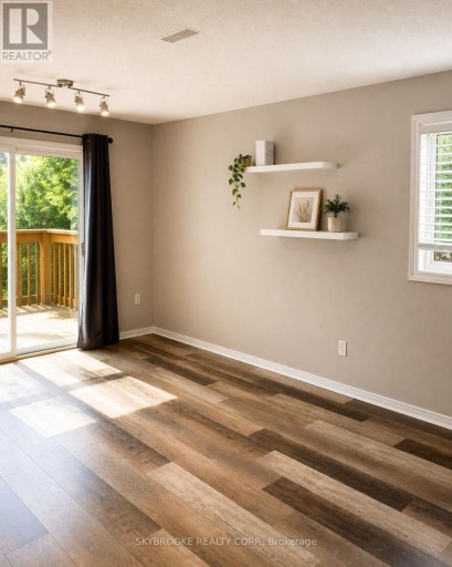 7 - 48 LOGGERS RUN, Barrie (Ardagh), Ontario, L4N6W5