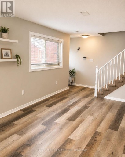 7 - 48 LOGGERS RUN, Barrie (Ardagh), Ontario, L4N6W5