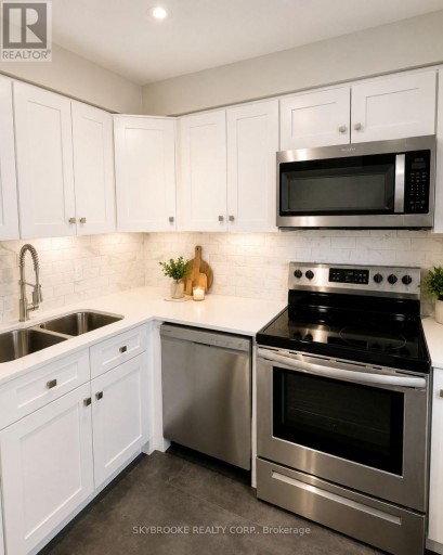 7 - 48 LOGGERS RUN, Barrie (Ardagh), Ontario, L4N6W5