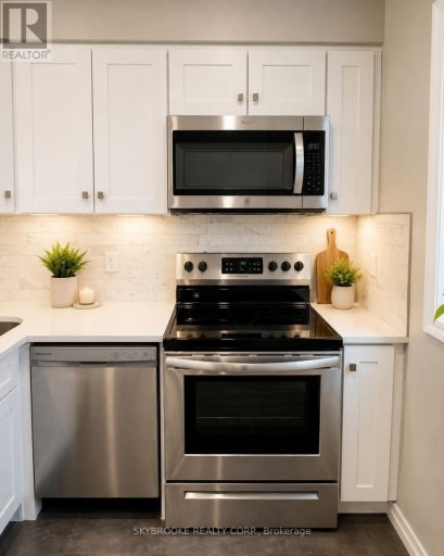 7 - 48 LOGGERS RUN, Barrie (Ardagh), Ontario, L4N6W5