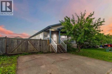221 Ash Way Fort McMurray Alberta photo 1