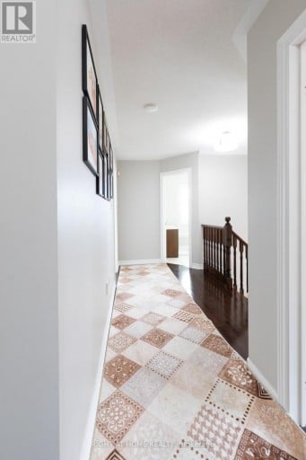 182 MAURIER BOULEVARD, Vaughan (Patterson), Ontario, L6A0V2