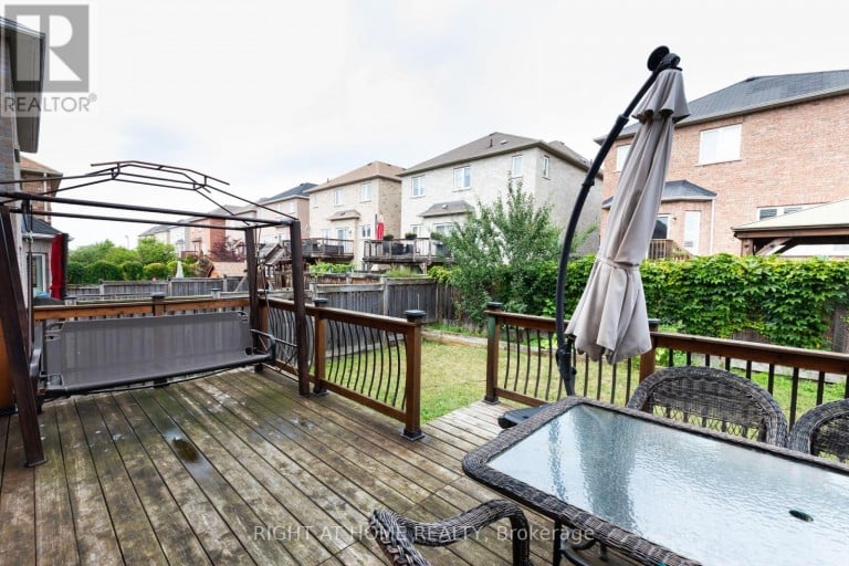 182 MAURIER BOULEVARD, Vaughan (Patterson), Ontario, L6A0V2