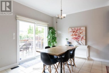 182 MAURIER BOULEVARD Vaughan (Patterson) Ontario photo 7