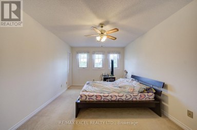 104 LAMBETH COURT Newmarket (Gorham-College Manor) Ontario photo 33