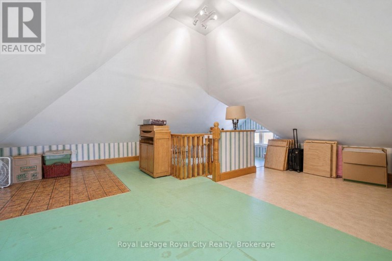 5 WEST STREET, Perth East (Milverton), Ontario, N0K1M0
