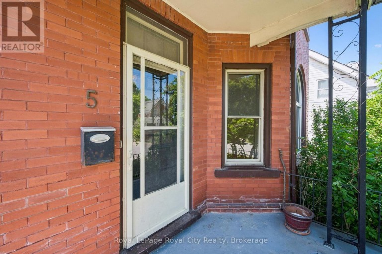 5 WEST STREET, Perth East (Milverton), Ontario, N0K1M0