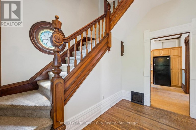 5 WEST STREET, Perth East (Milverton), Ontario, N0K1M0