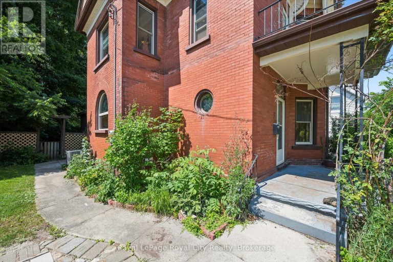 5 WEST STREET, Perth East (Milverton), Ontario, N0K1M0
