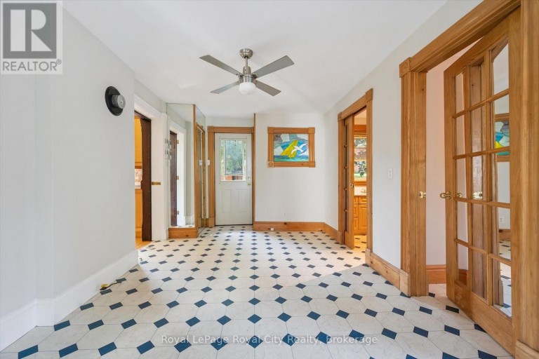 5 WEST STREET, Perth East (Milverton), Ontario, N0K1M0