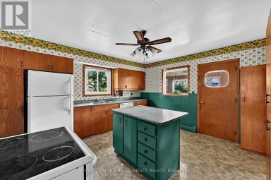 43 FITTONS ROAD W Orillia Ontario photo 13