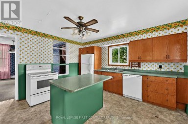 43 FITTONS ROAD W Orillia Ontario photo 15