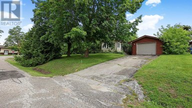43 FITTONS ROAD W Orillia Ontario photo 3