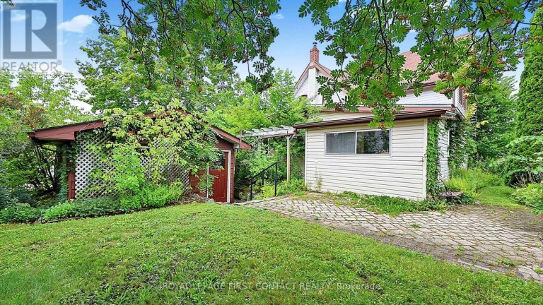 43 FITTONS ROAD W, Orillia, Ontario, L3V3T7
