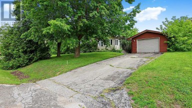 43 FITTONS ROAD W Orillia Ontario photo 6
