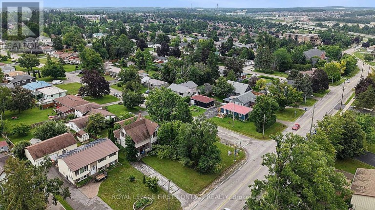 43 FITTONS ROAD W, Orillia, Ontario, L3V3T7