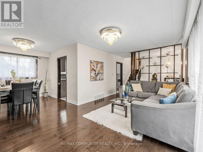 1397 CHARLES DRIVE, Burlington (Mountainside), Ontario, L7P2C8