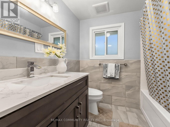 1397 CHARLES DRIVE, Burlington (Mountainside), Ontario, L7P2C8