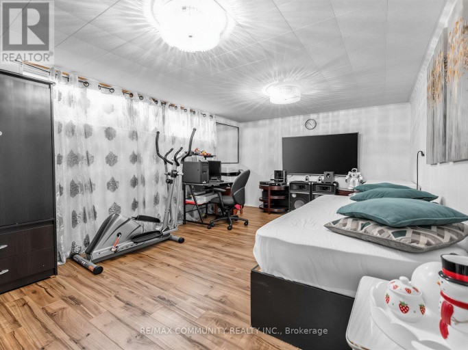 1397 CHARLES DRIVE, Burlington (Mountainside), Ontario, L7P2C8