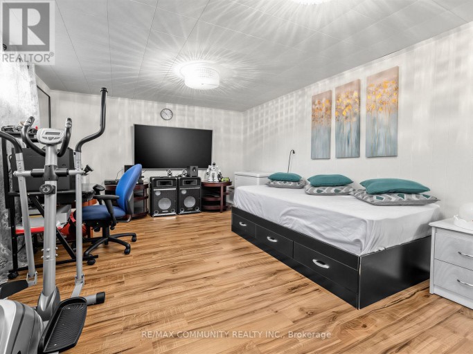 1397 CHARLES DRIVE, Burlington (Mountainside), Ontario, L7P2C8