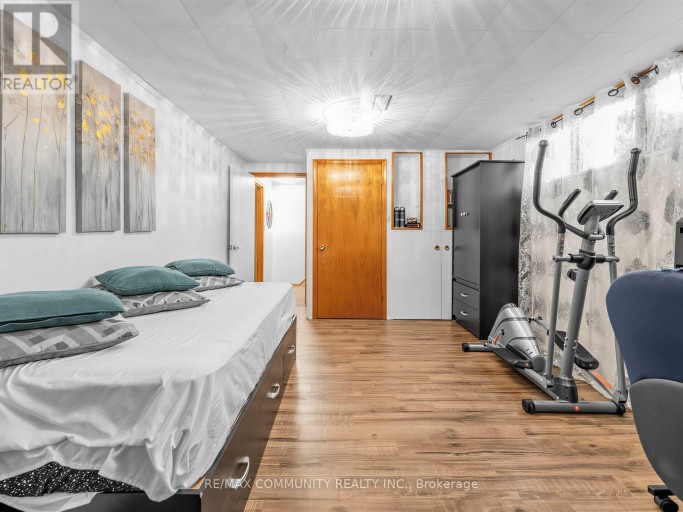 1397 CHARLES DRIVE, Burlington (Mountainside), Ontario, L7P2C8