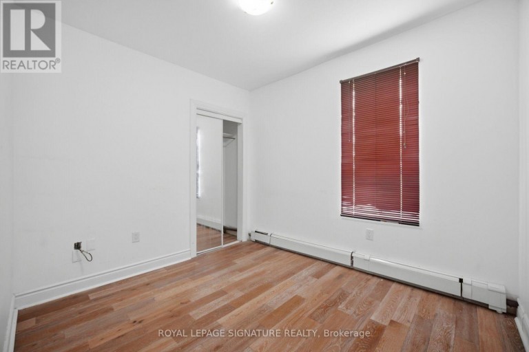 3331 DUNDAS STREET W, Toronto (Junction Area), Ontario, M6P2A6
