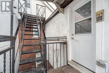 3331 DUNDAS STREET W Toronto (Junction Area) Ontario photo 5
