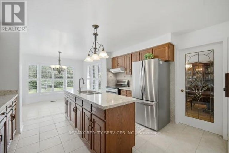 49 TURTLECREEK BOULEVARD, Brampton (Fletcher's Creek South), Ontario, L6W3X8